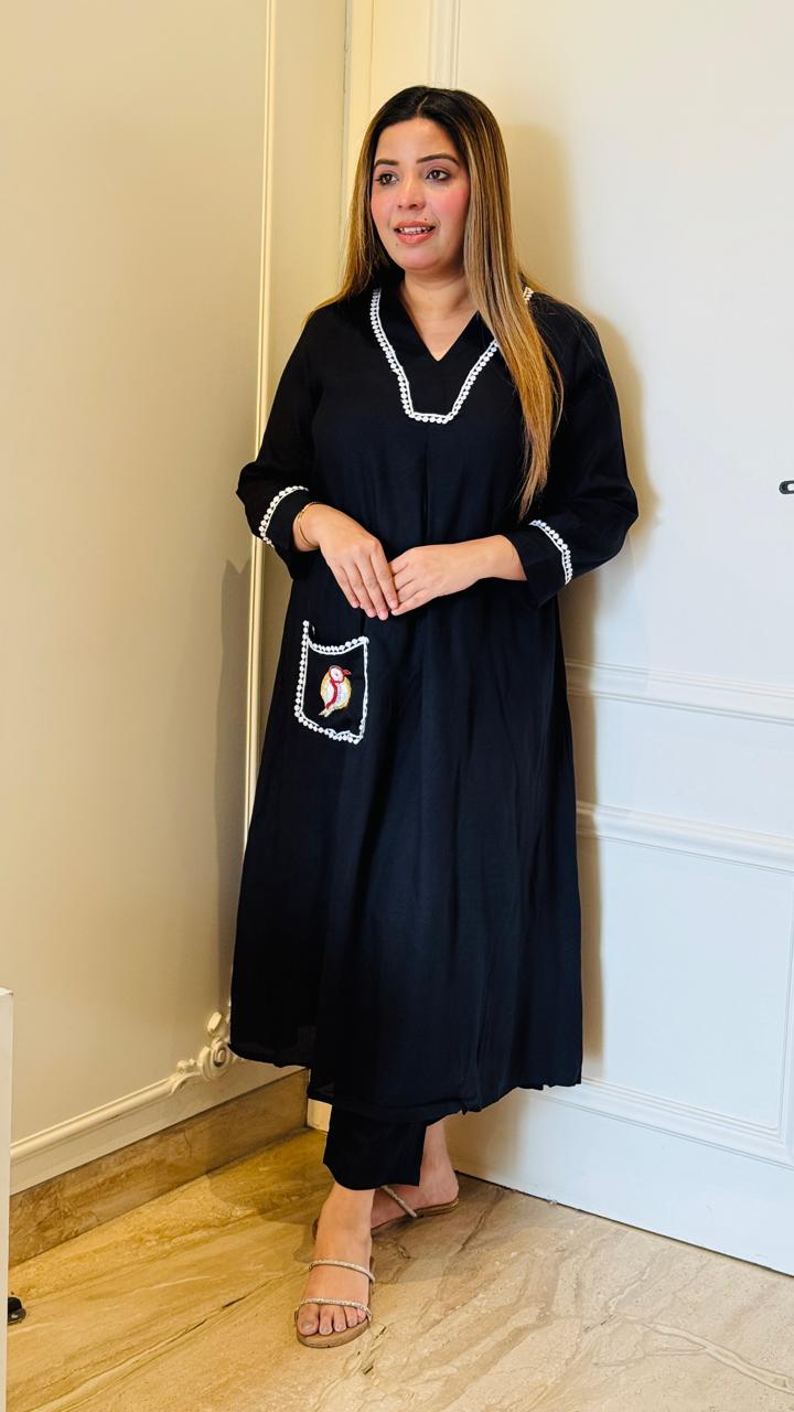 Urban Grace (Black)